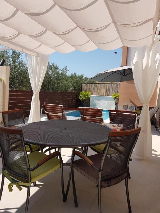 Apartmani Ana Kastela Bagian luar foto