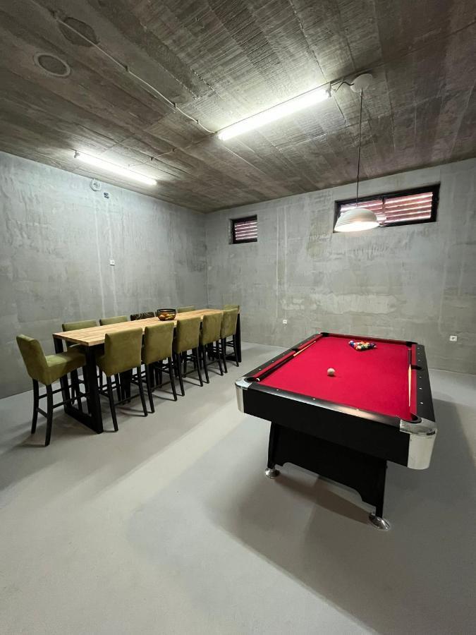 Apartmani Ana Kastela Bagian luar foto